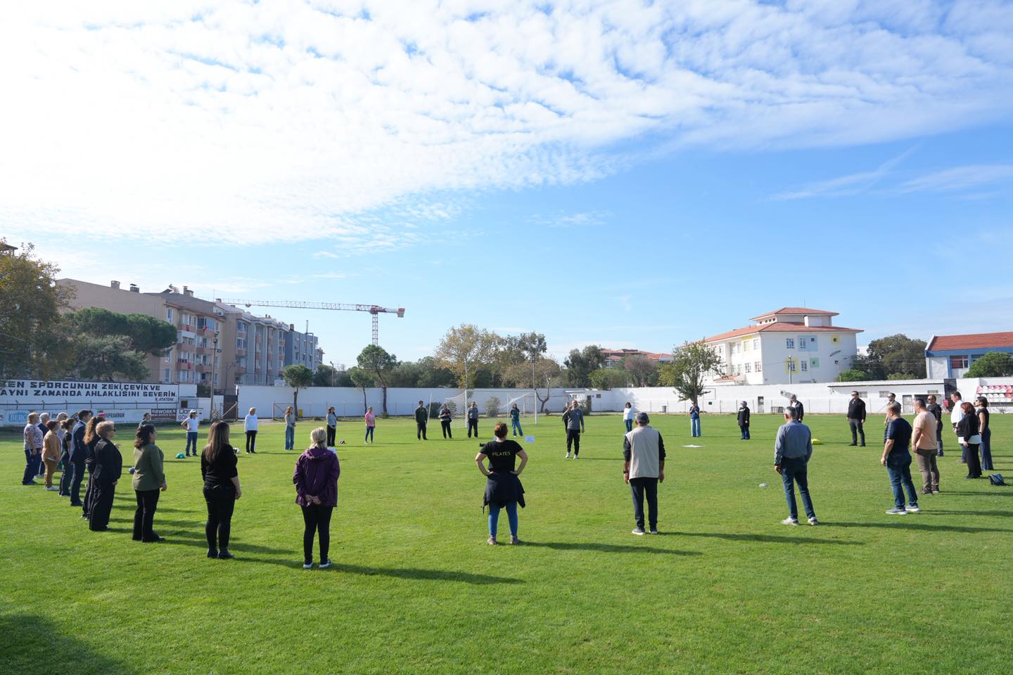 576944103 1294310552735310 8435928437082891838 N