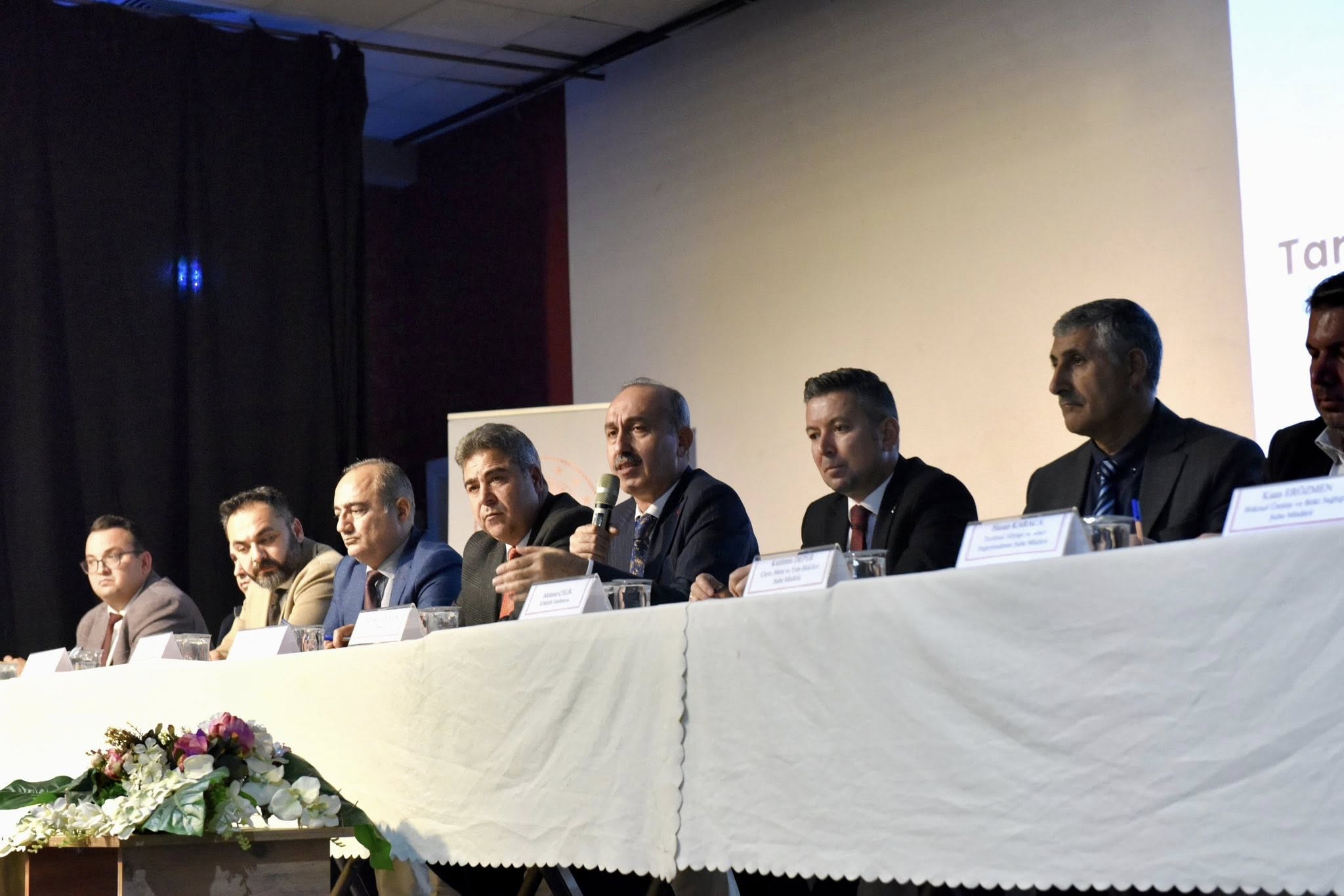 577058285 1236230181881175 7951255584812949120 N