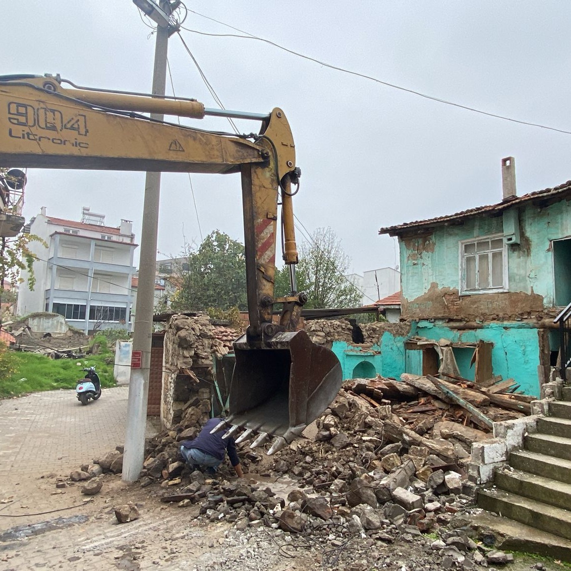 577609400 122218120094300867 4173385102631490891 N