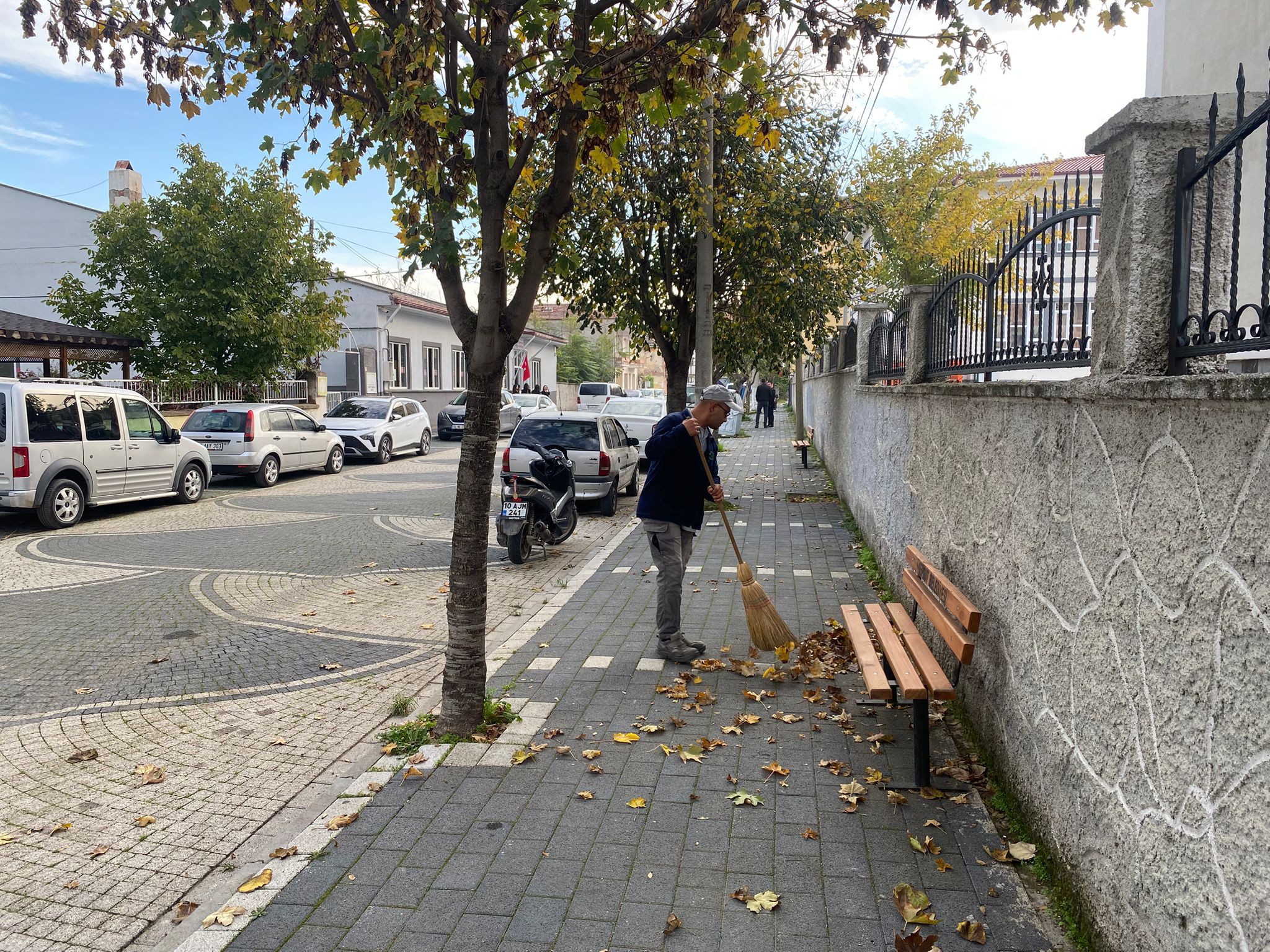 579217322 1155106966822299 4628296842347473537 N