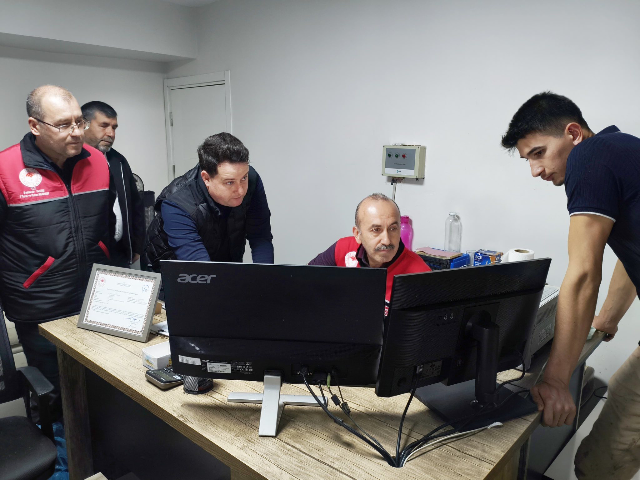 579252352 1238943178276542 8343244232323062872 N