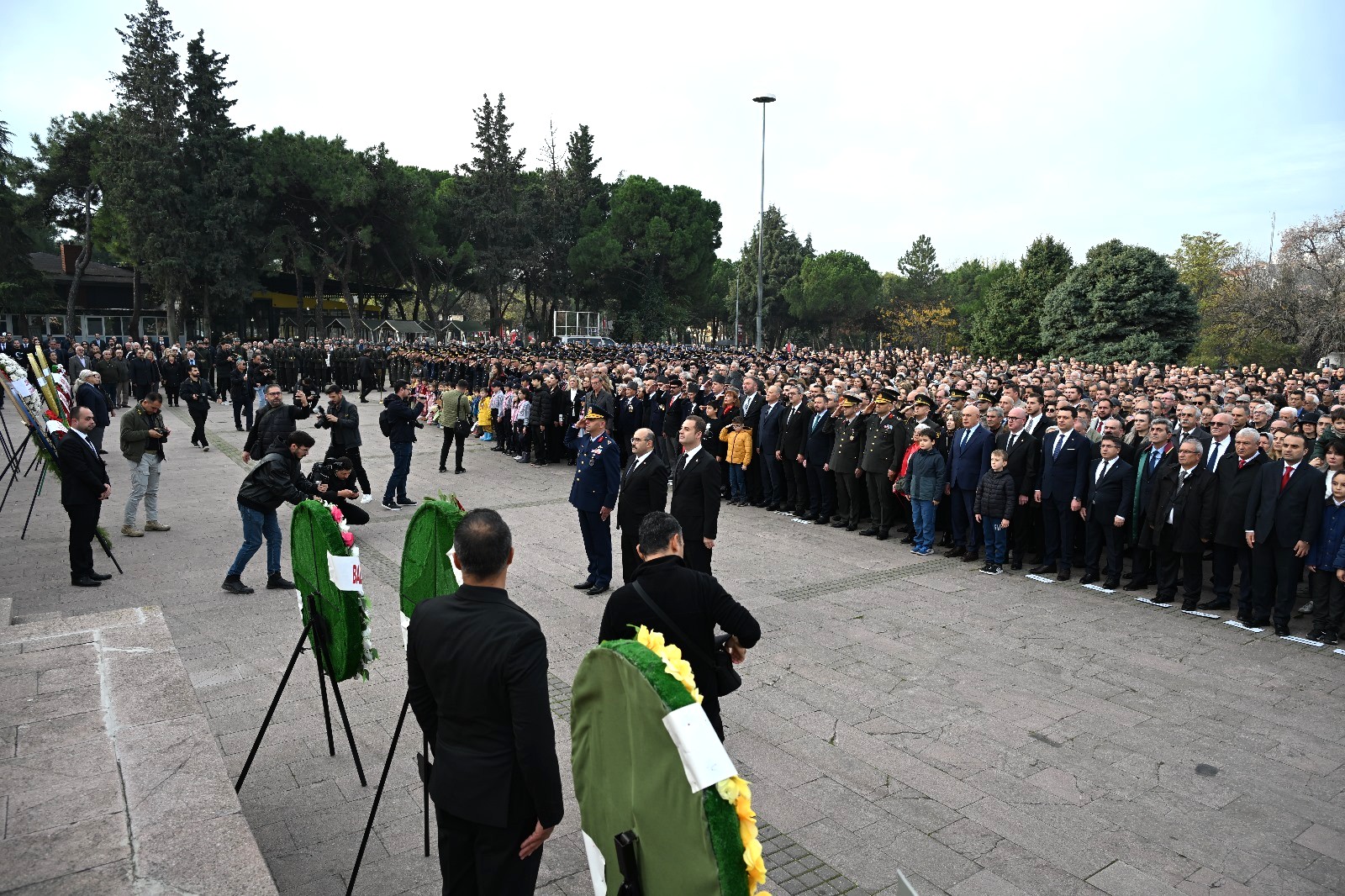 579889376 1269139598576562 4439138655702317370 N