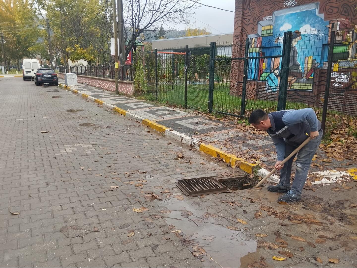 581123532 18497763109079512 4998646882535698435 N