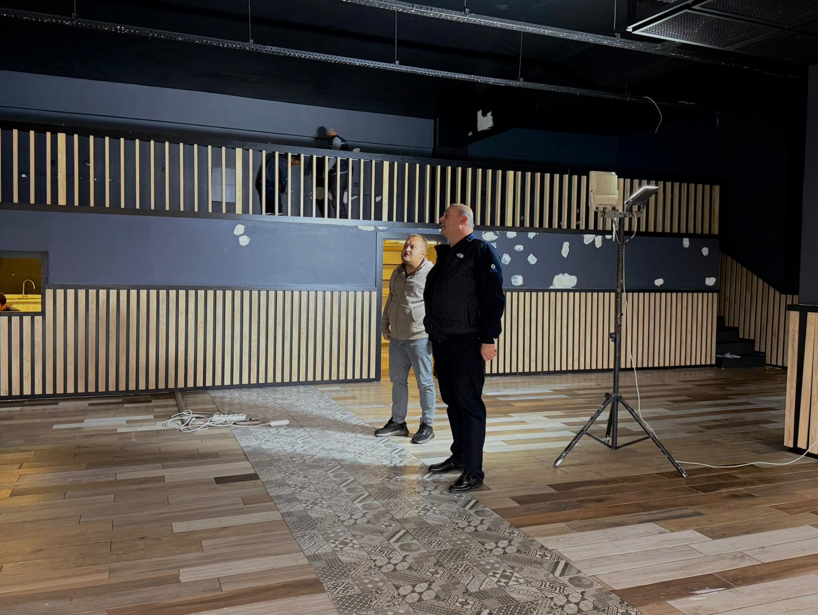 581420403 122219013818300867 4981582433884623608 N