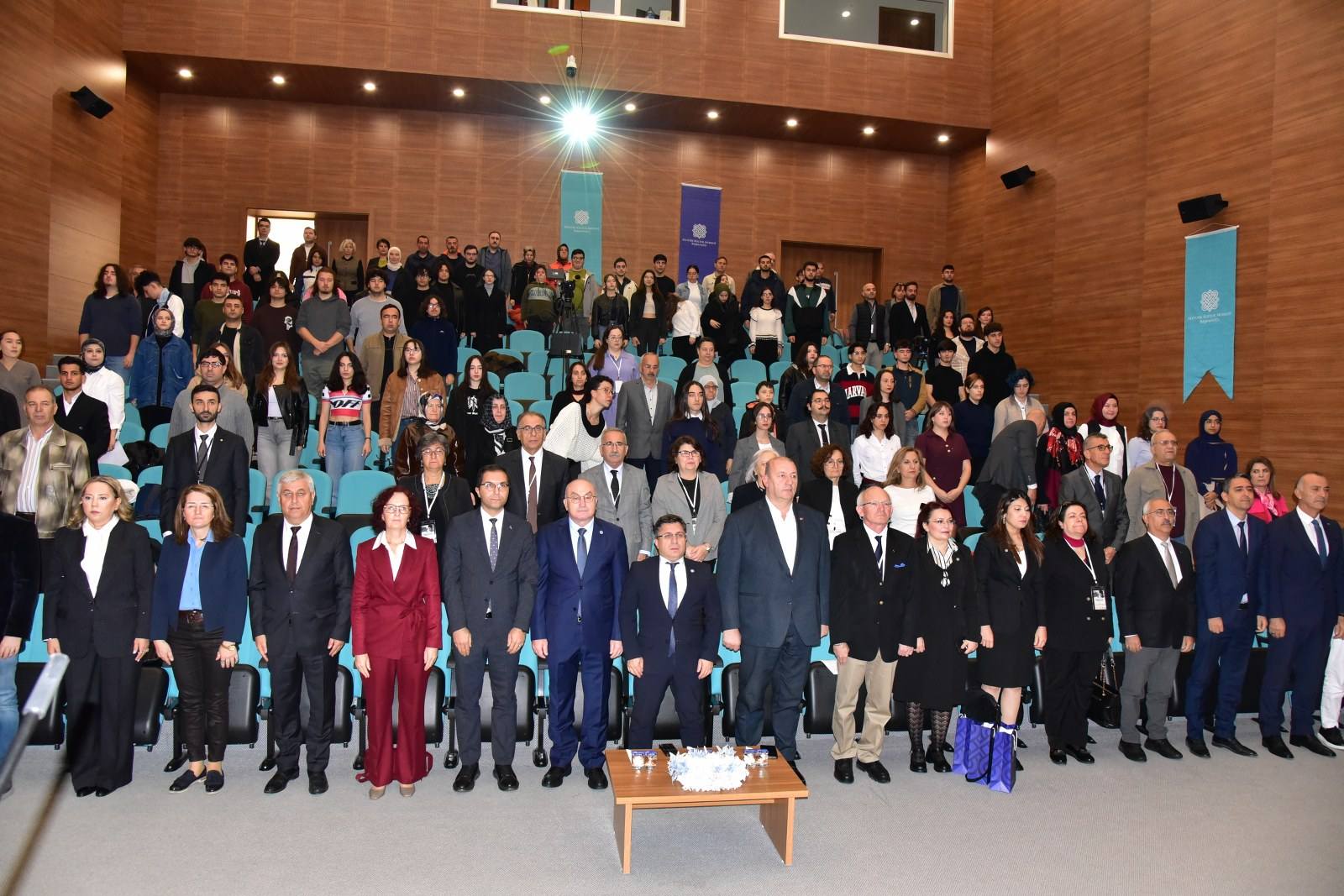 581836496 1272014044955784 657837693878794499 N