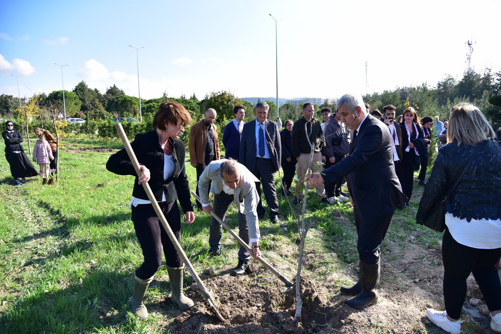 582258585 1271973881626467 1691233152244955192 N