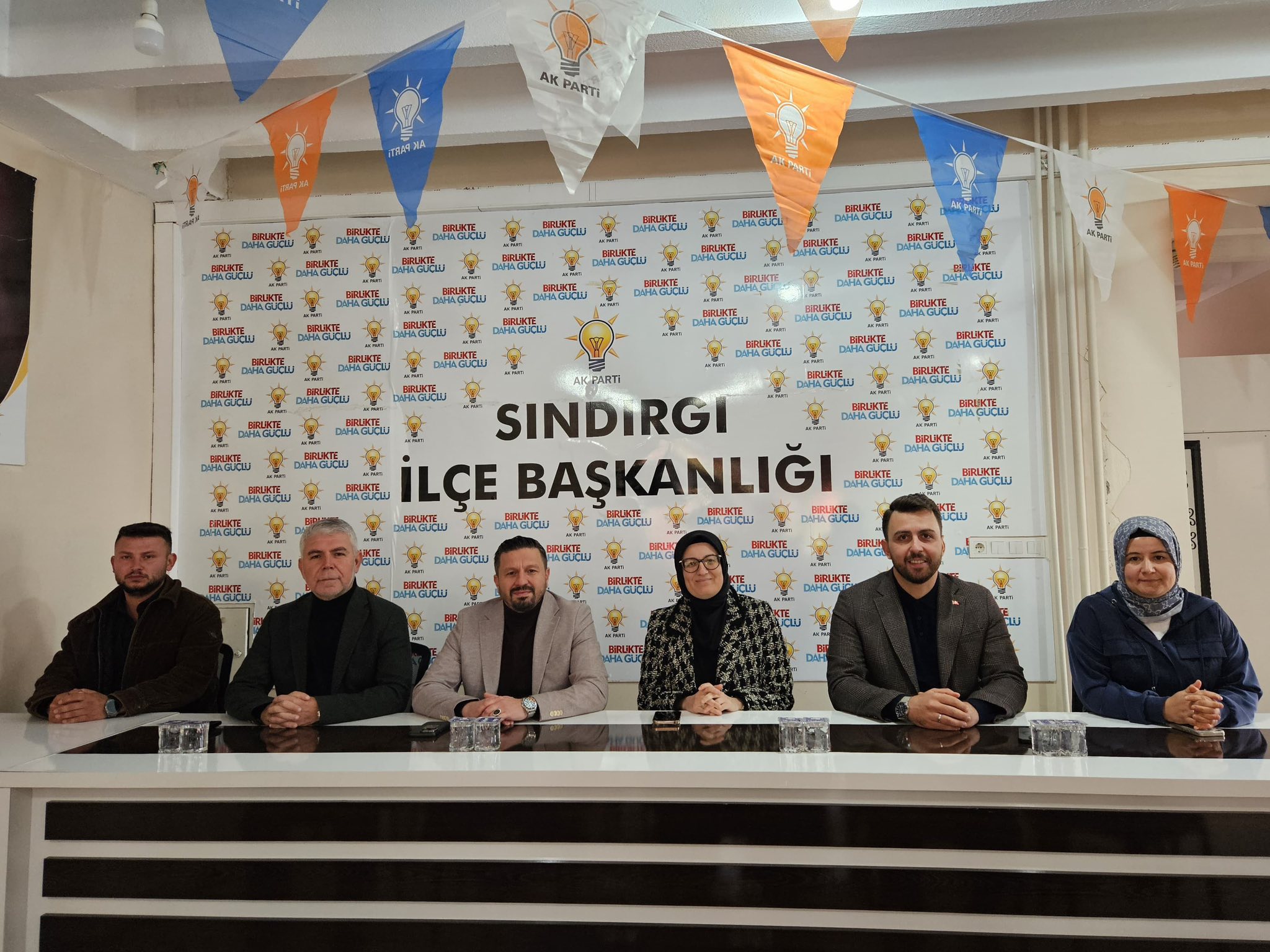 583330225 781430951566899 8031662165309366799 N