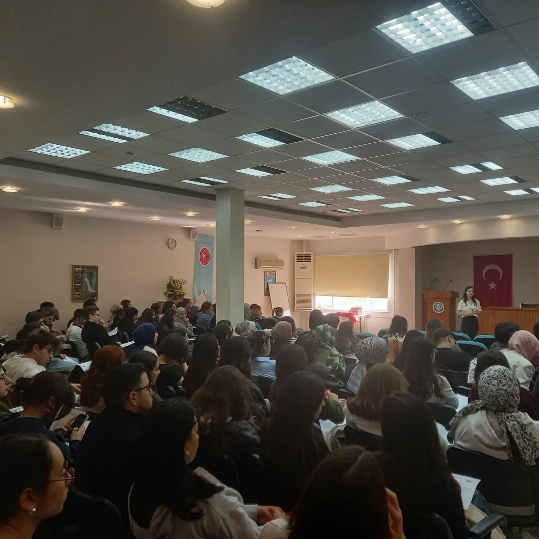 583850568 18213196348309763 5702125718846295148 N