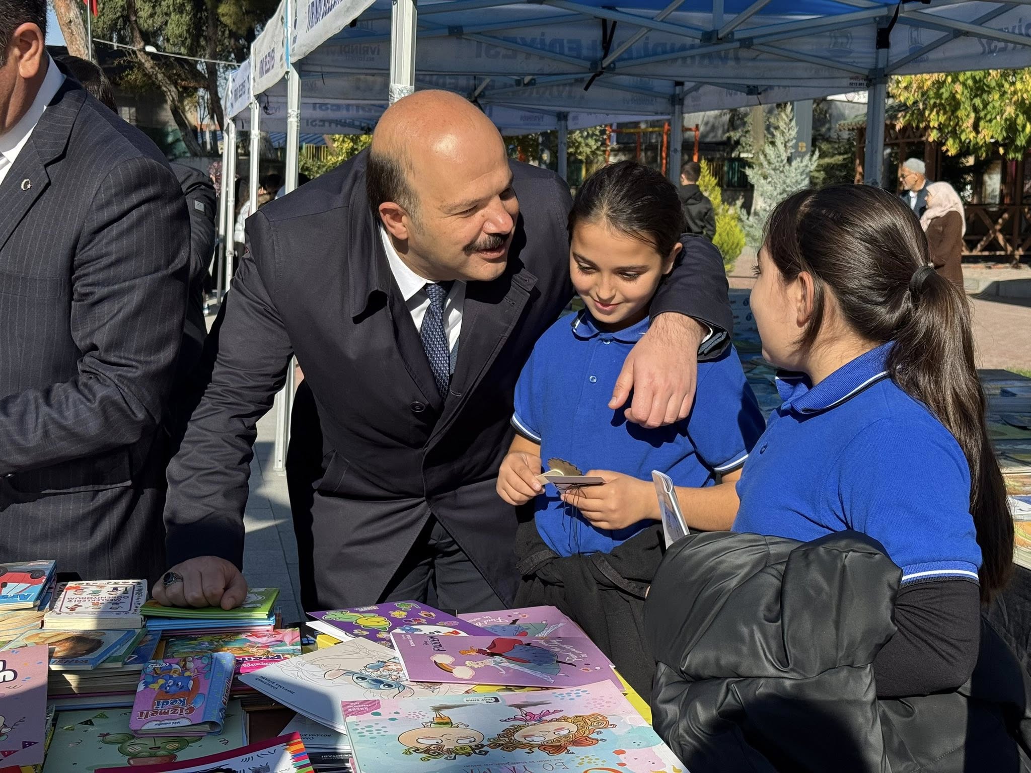 583926675 122202826142335762 7369593381929993985 N