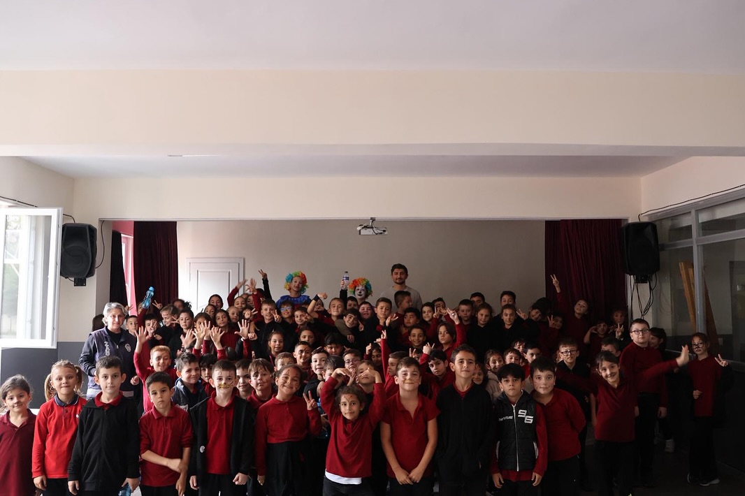 586222963 18327755059211244 5053477298840938093 N