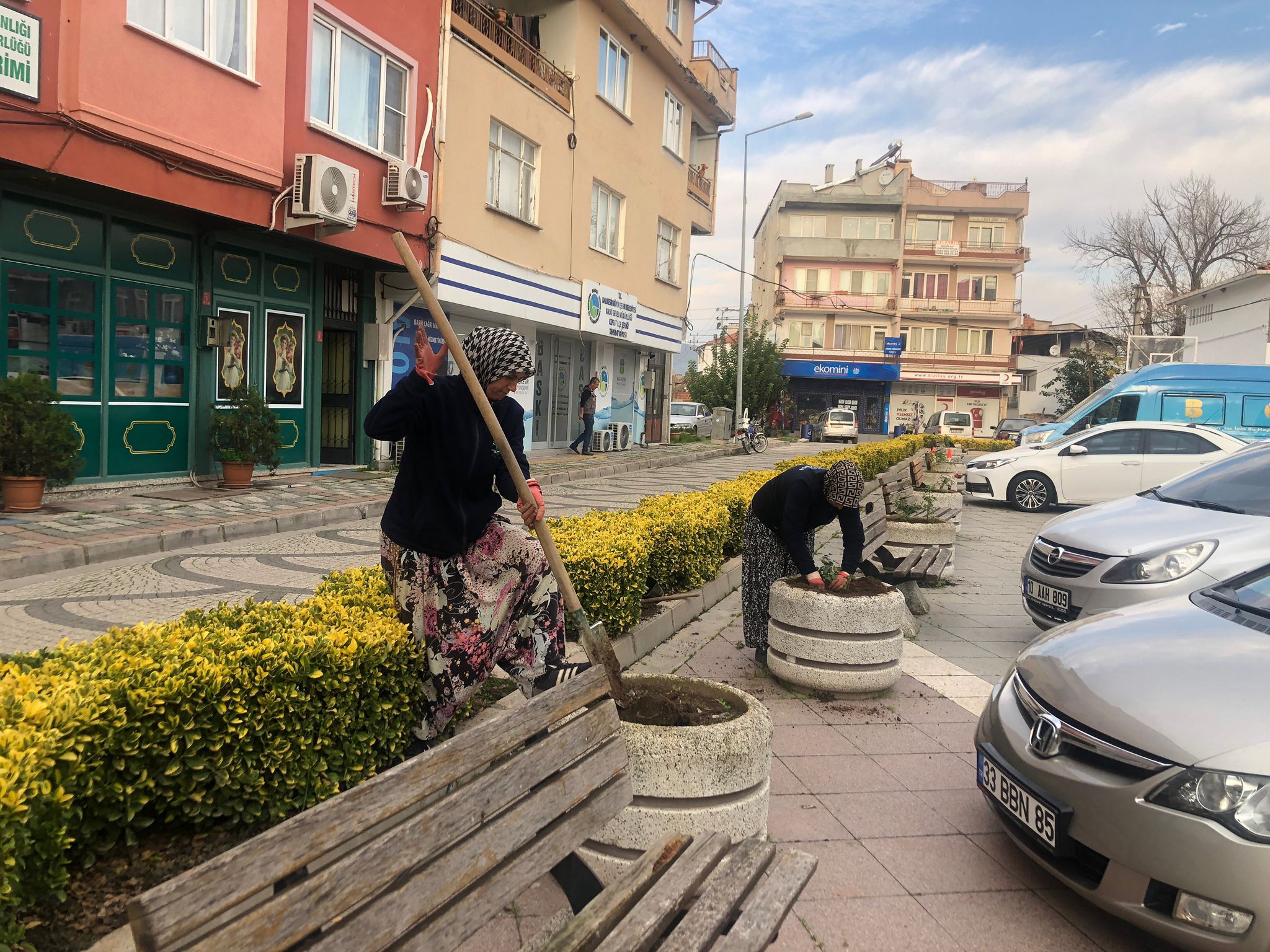 586389859 1162968022702860 7465050304469377750 N