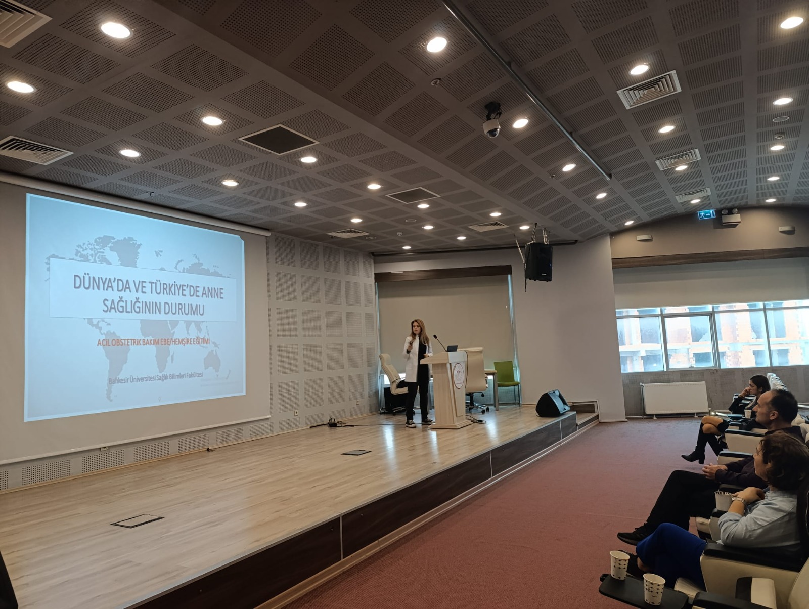 587746255 841585111909709 6516873985306396704 N