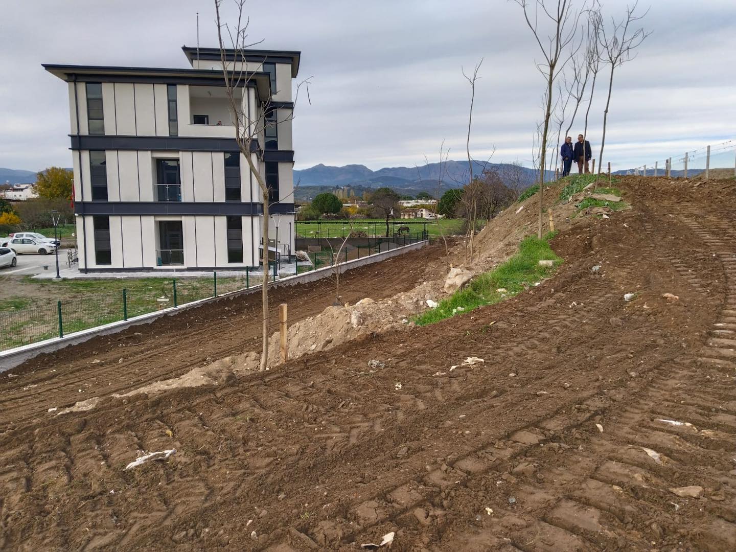 589559379 1166858518964896 7685016287939807076 N