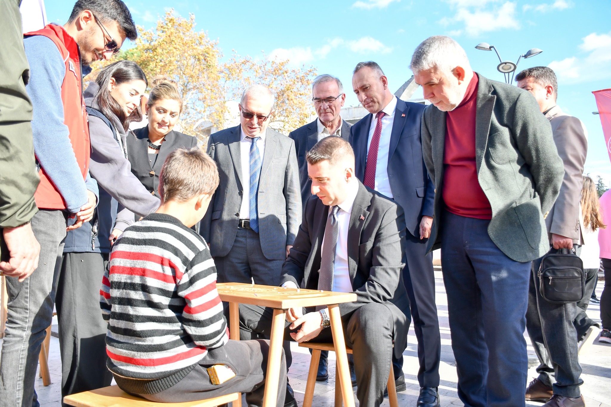 589966080 1157001936604888 7383681035517840089 N