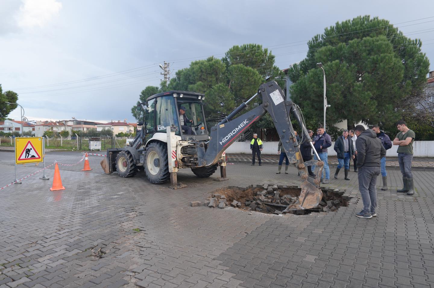 592344780 1315247530641612 9215225536244957758 N-1