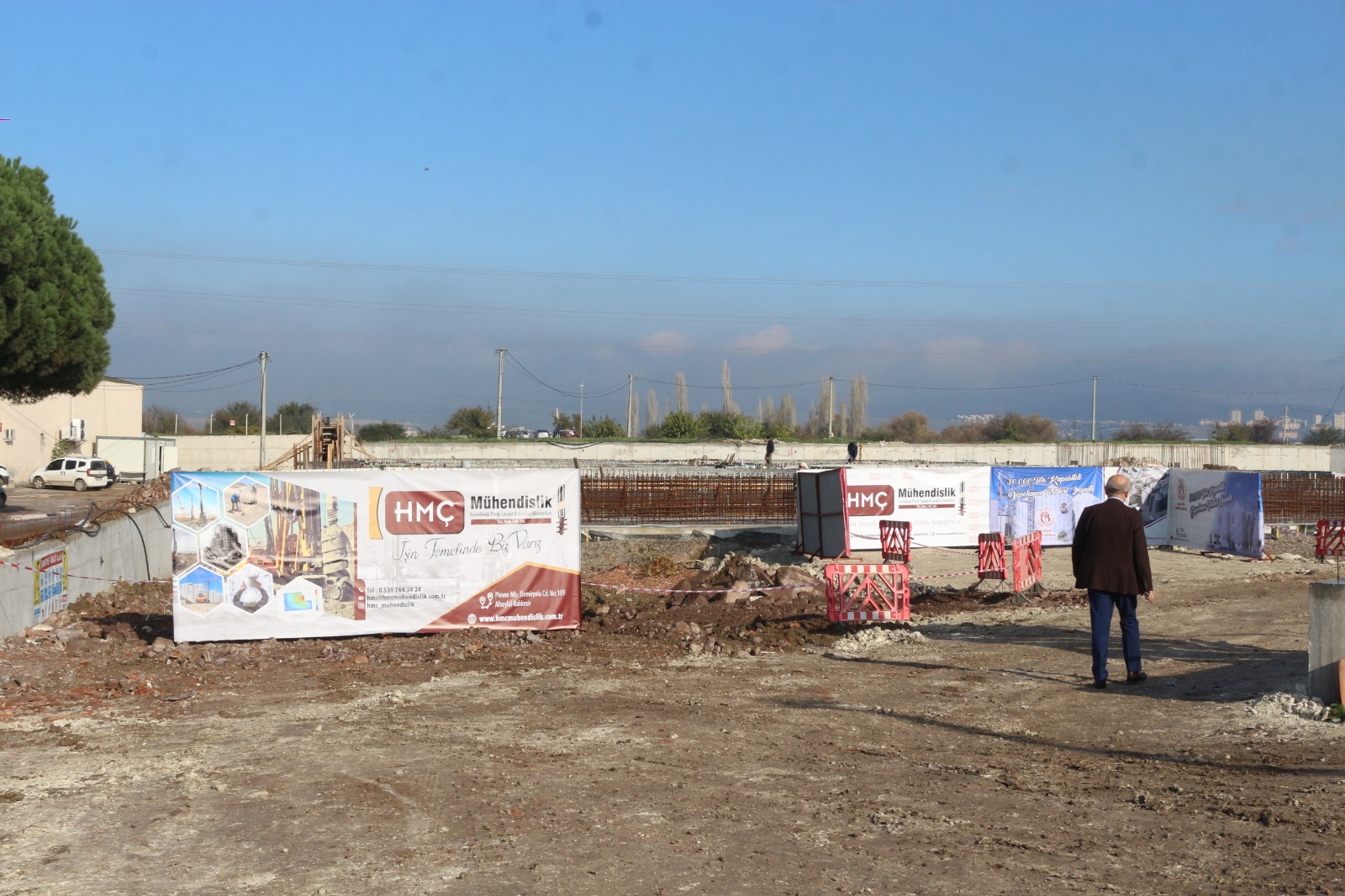 938Aeb2B B0Da 4221 9A36 Cae12Fd2195A