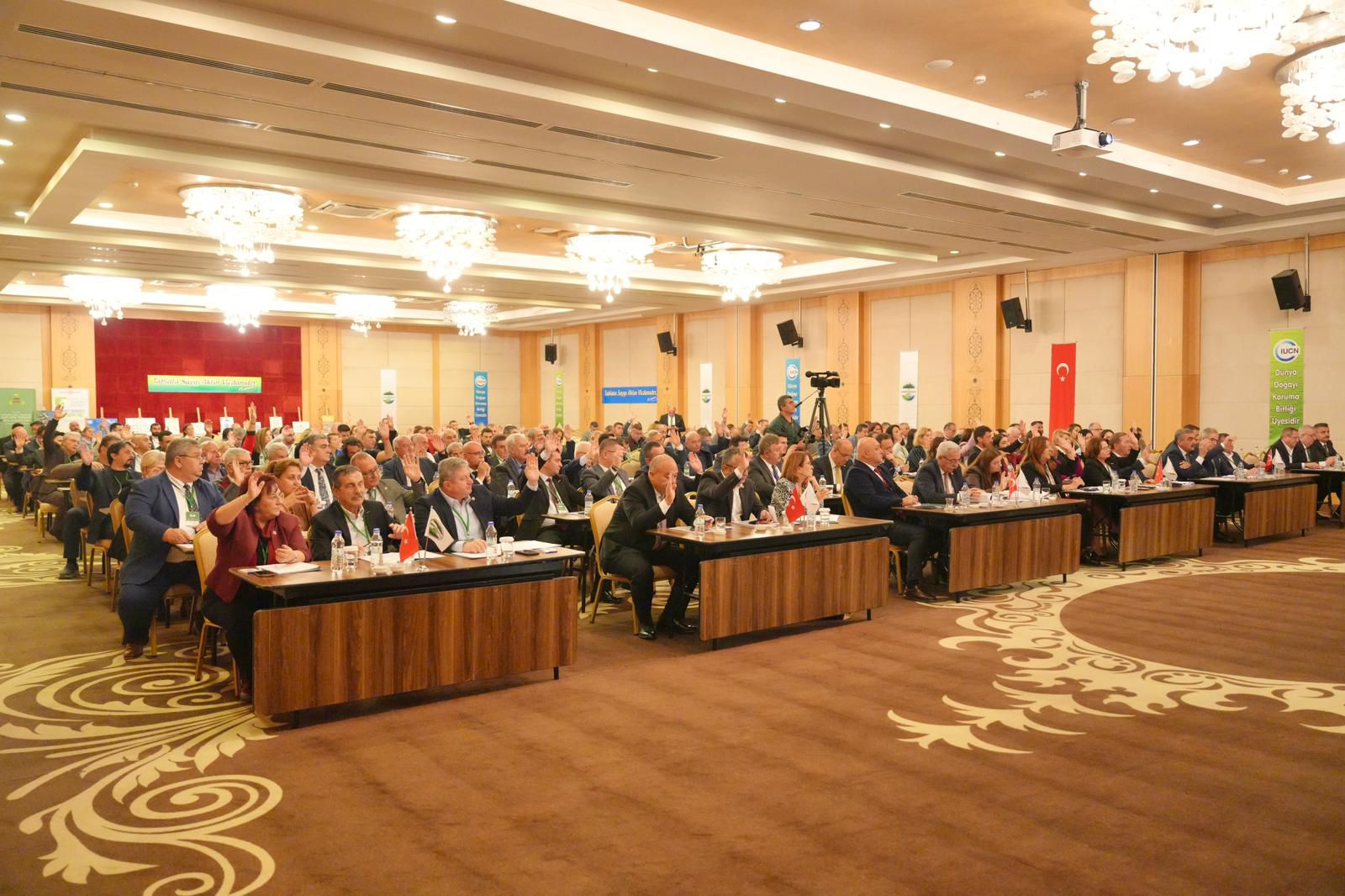 9Ac2701B E906 4B5F 81F4 8254382De555