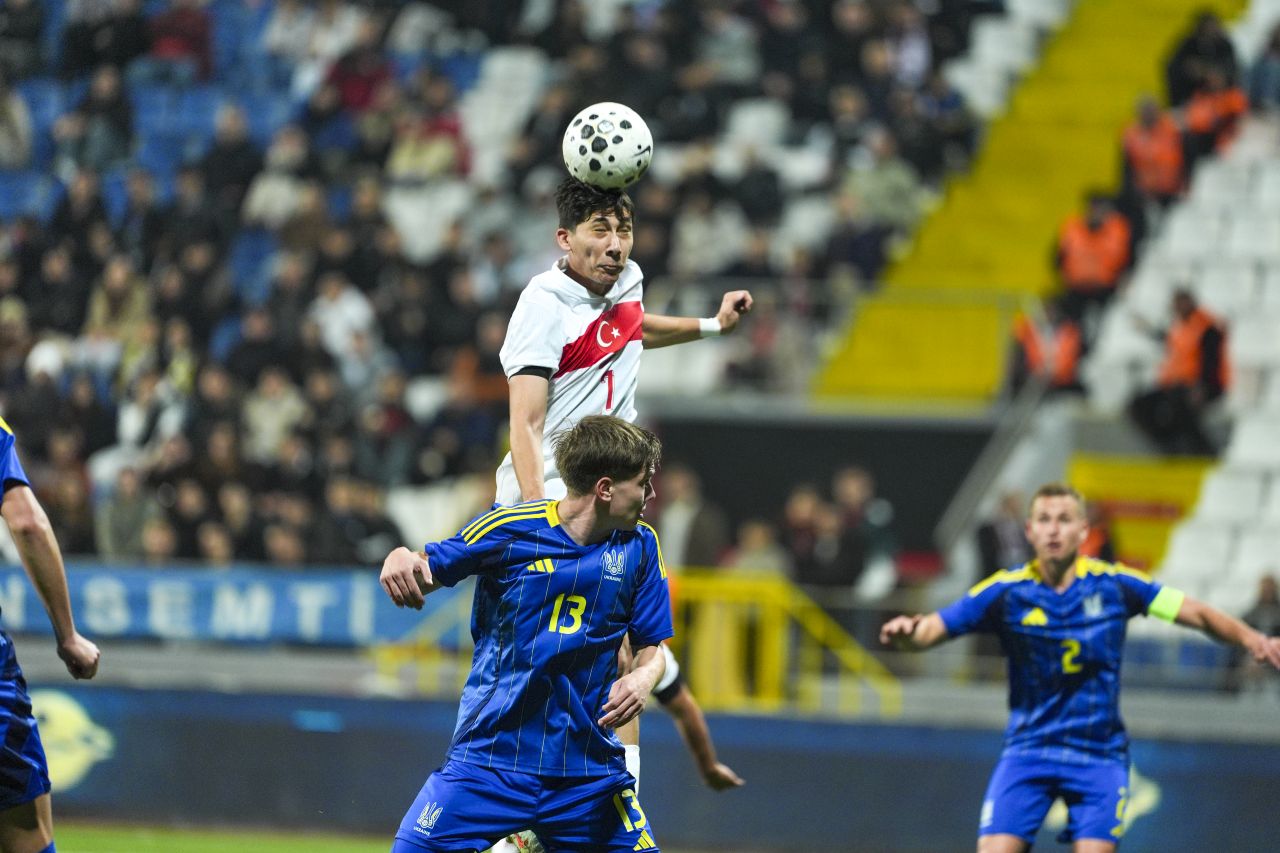 A A 20251114 39710560 39710559 T U R K I Y E U K R A Y N A