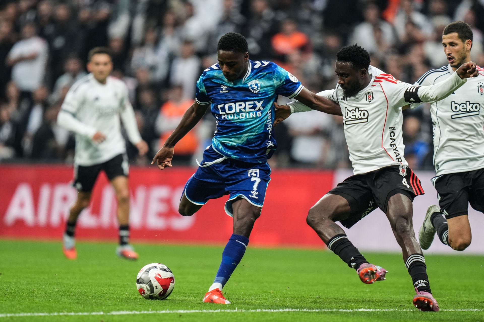 A A 20251123 39785780 39785773 B E S I K T A S S A M S U N S P O R