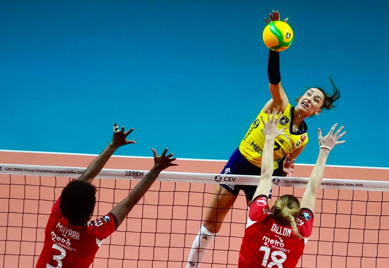 A A 20251125 39804999 39804998 F E N E R B A H C E M E D I C A N A B E N F I C A