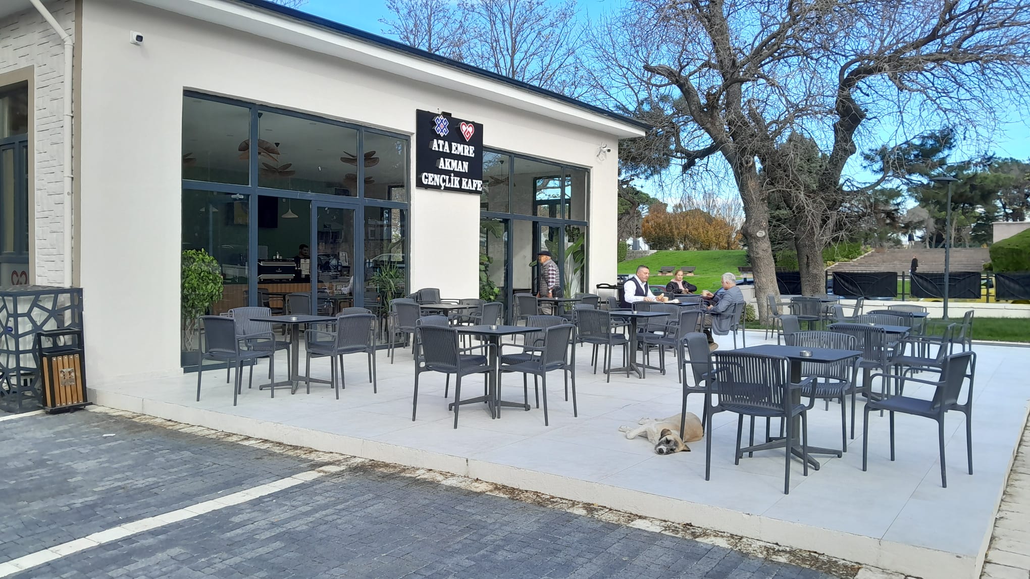 A6627818 4F37 4F09 81D4 02519D474278