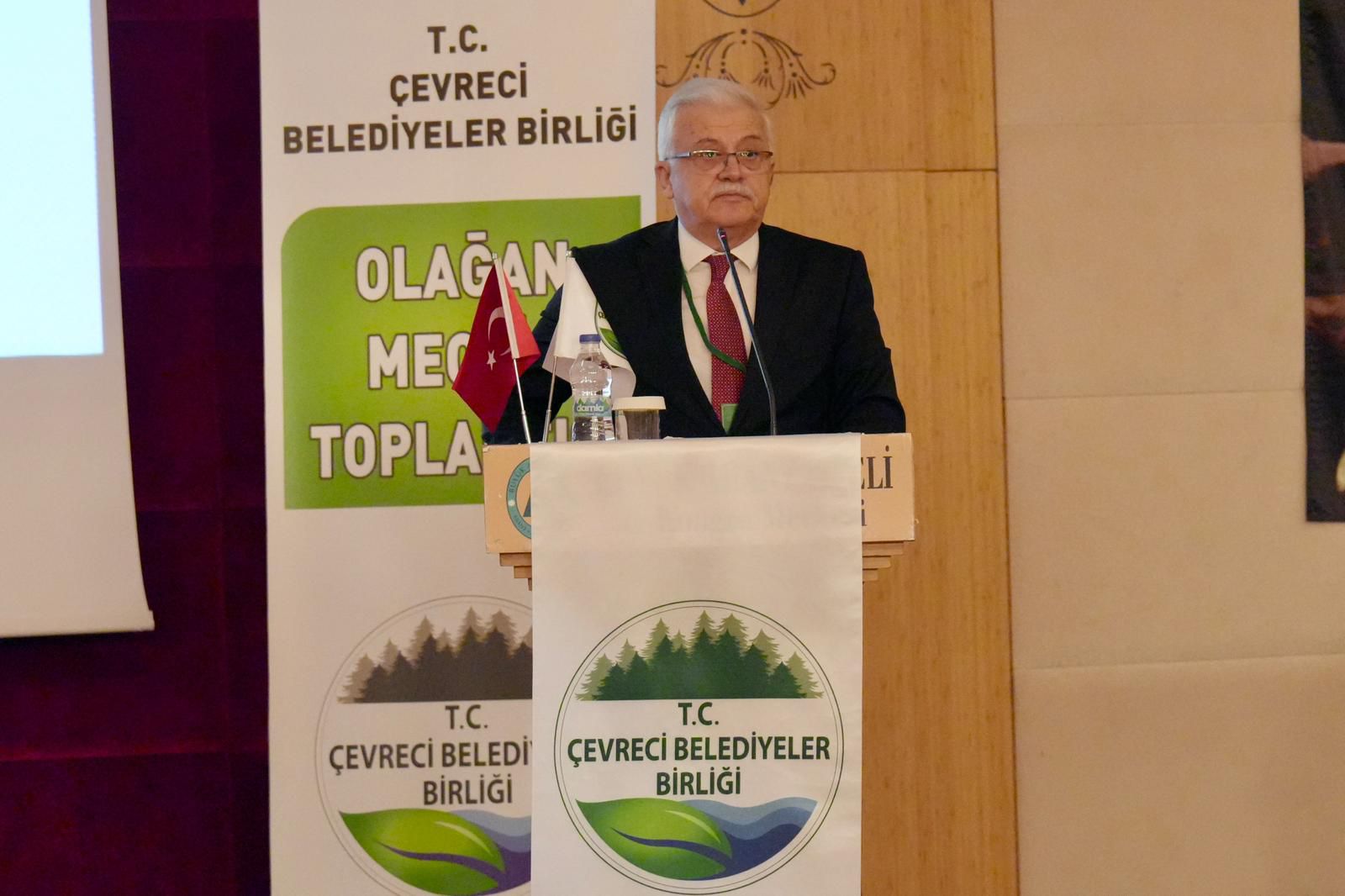 C81A9274 4B1E 4Cda Bdf6 5A601347Eb02