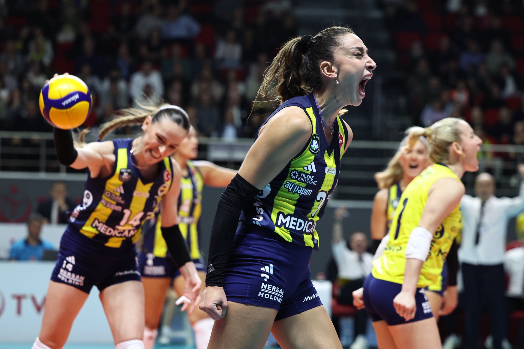 G6 O W N Q X X Y A A95Vh