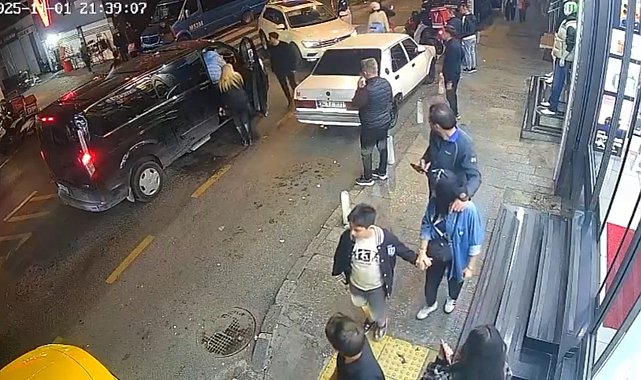 Istanbul Kagithane39De Cadilar Bayrami Partisinden Cikan Sosyal Medya Fenomenine Silahli Saldiri Kamerada