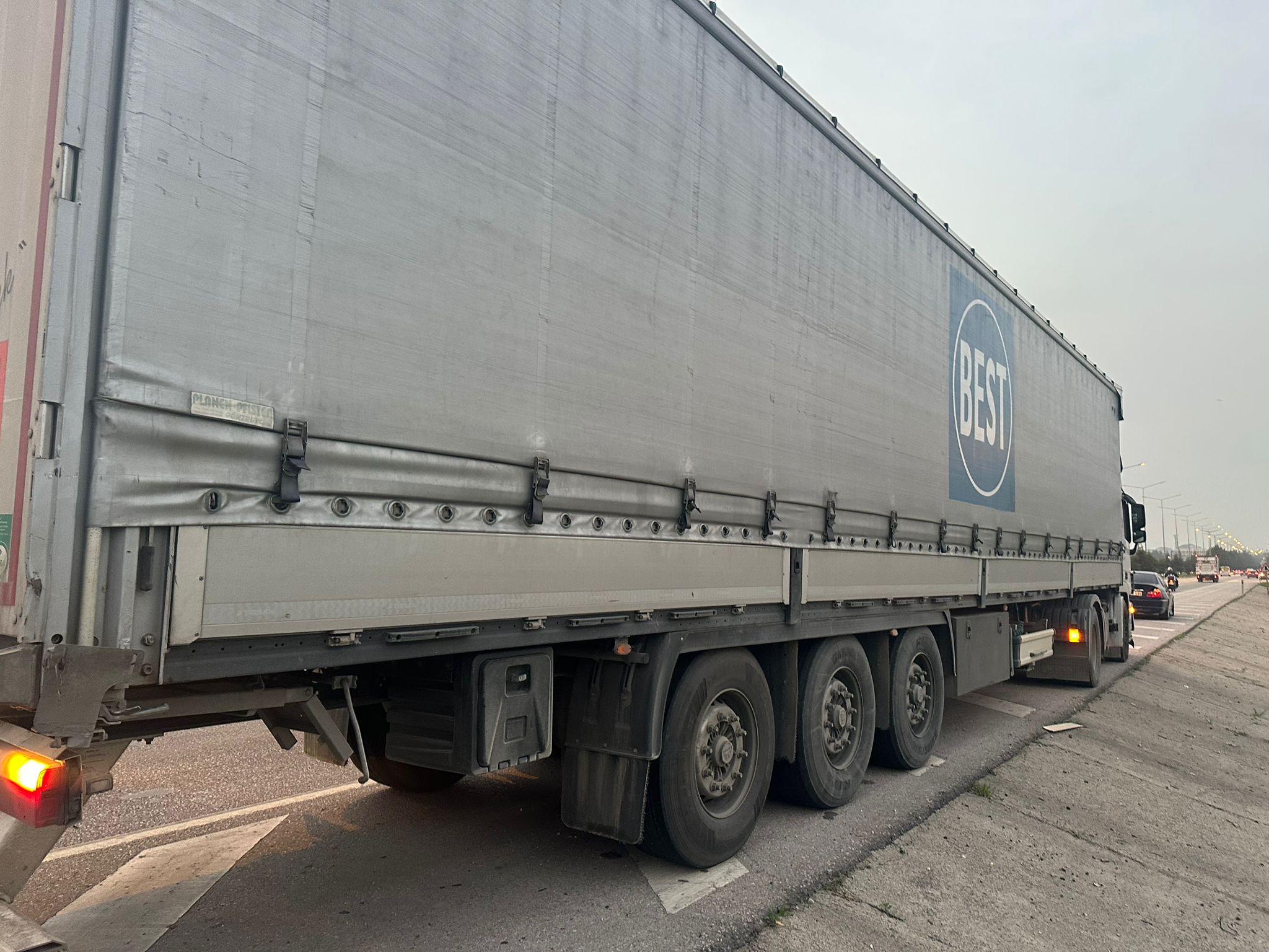 Whatsapp Image 2025 11 07 At 18.08.53