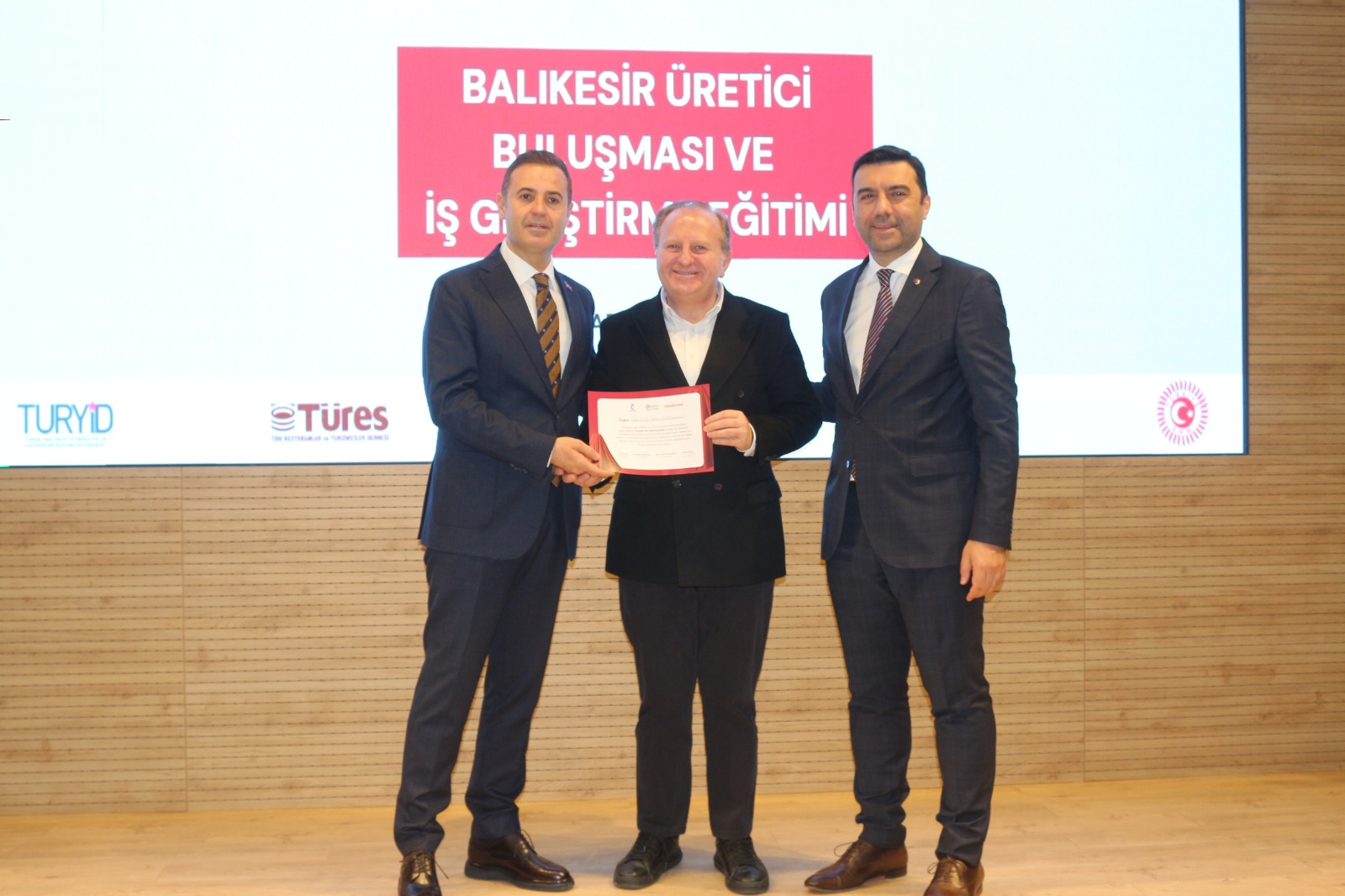 01144A5D Ffa9 43Ad 8906 0D78E762Ae93