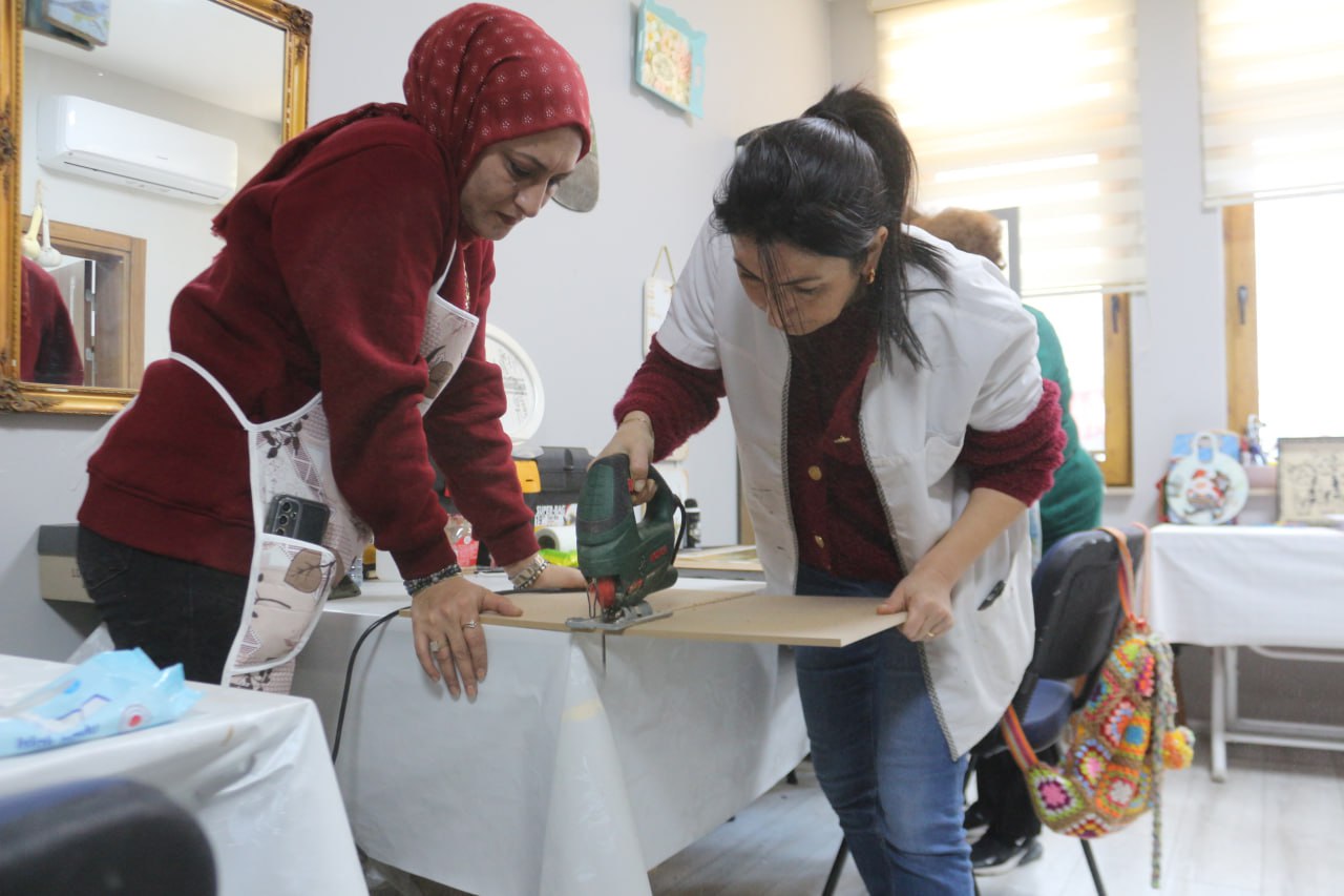 059Dcb80 Bc94 44B0 8F07 78D59667F8D3