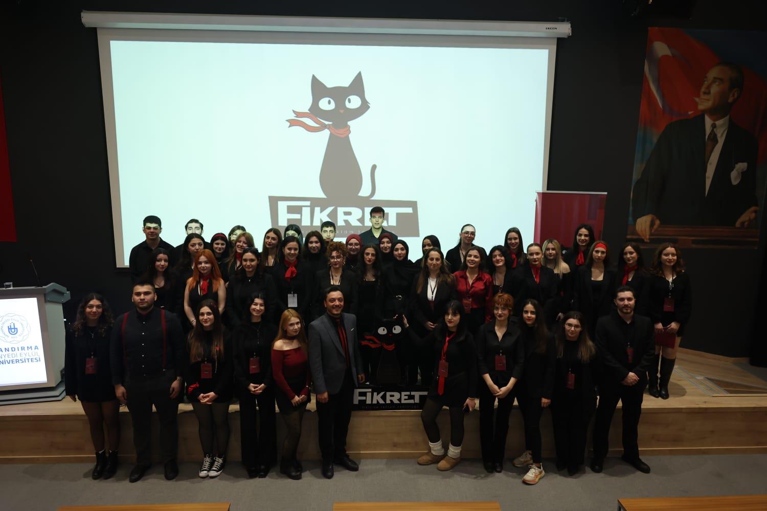 1Dd3Dc33 B646 4475 C309 07984B23C608