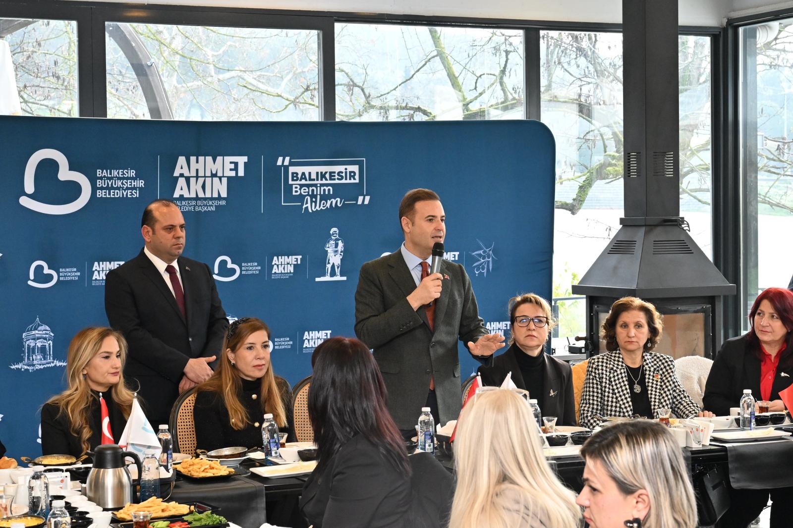 4C30Aa96 68Bb 43A6 9A7F F70D587C7Fcd