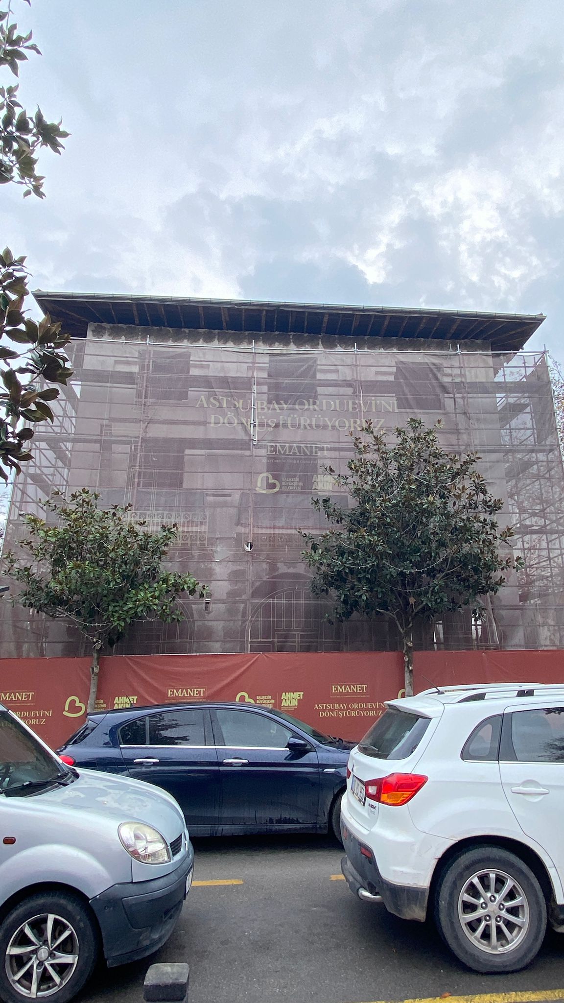 50F2Df43 7556 47C0 B549 76A64C509385