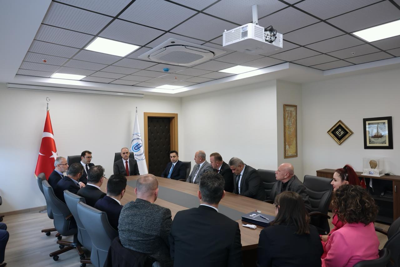 51712252 9A23 6B7C D7Cb Abb4B383325B