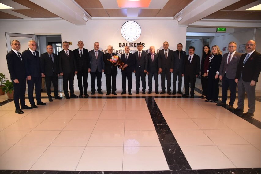 587269223 18049774988677787 8658561562994741001 N