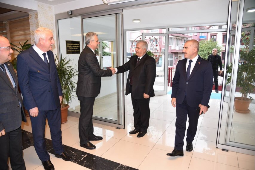 587291731 18049774952677787 1677014227651903675 N