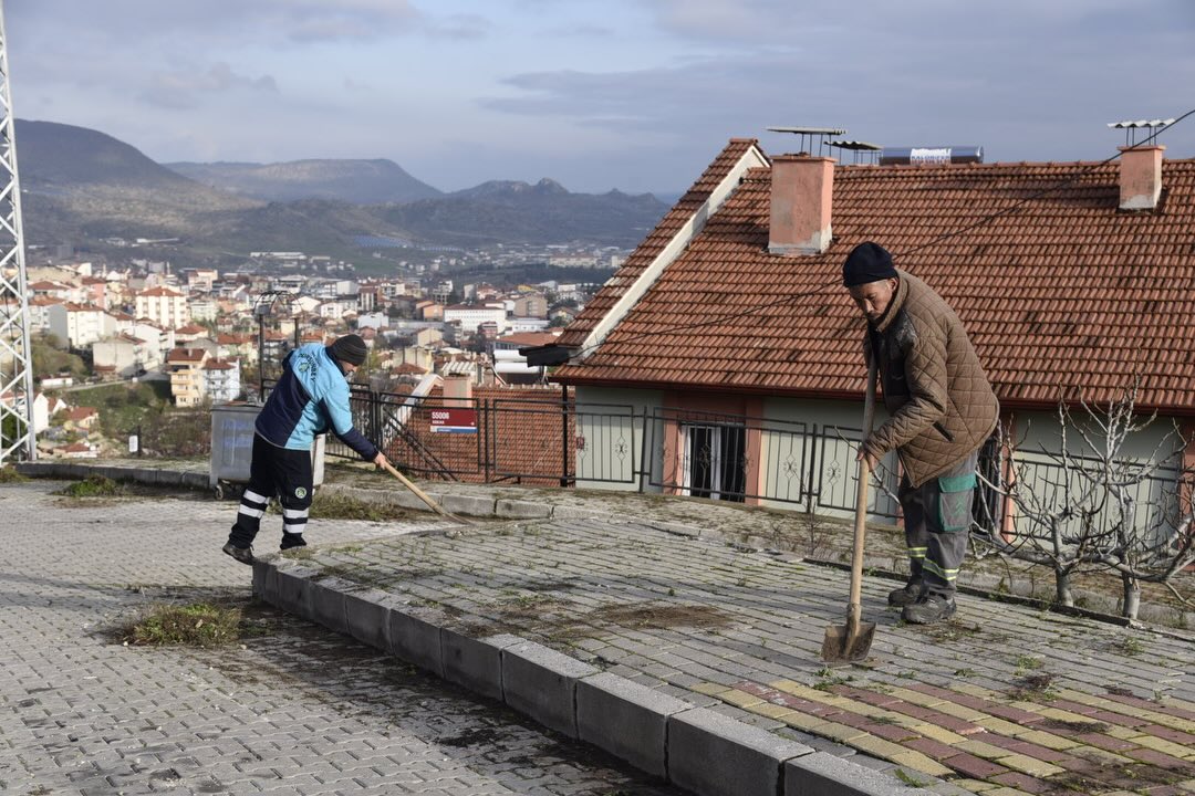 587817064 18502554082079512 3918651169910944211 N