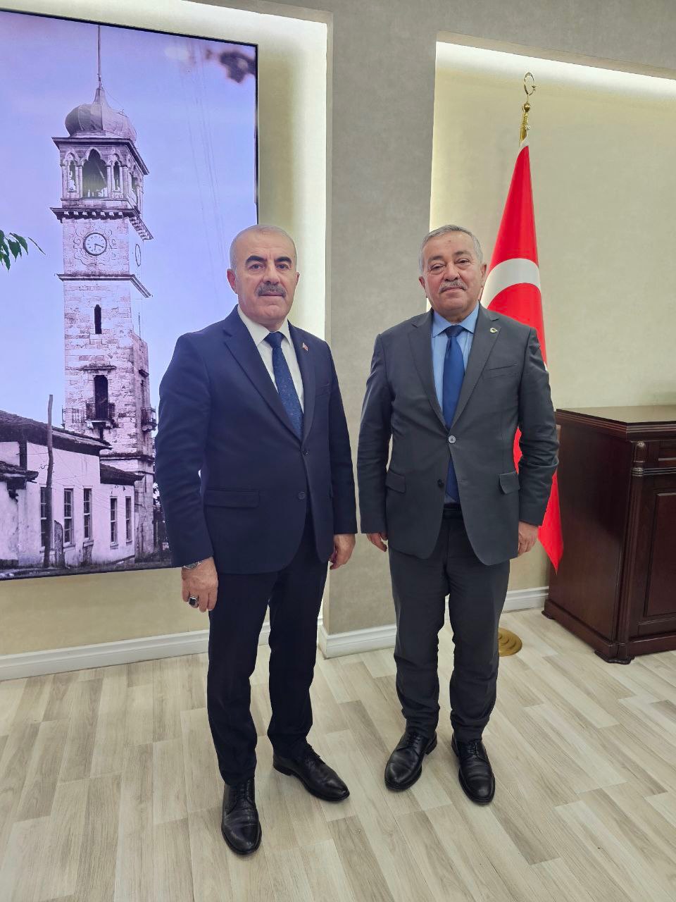 589881608 18049683218677787 8010047210226784548 N