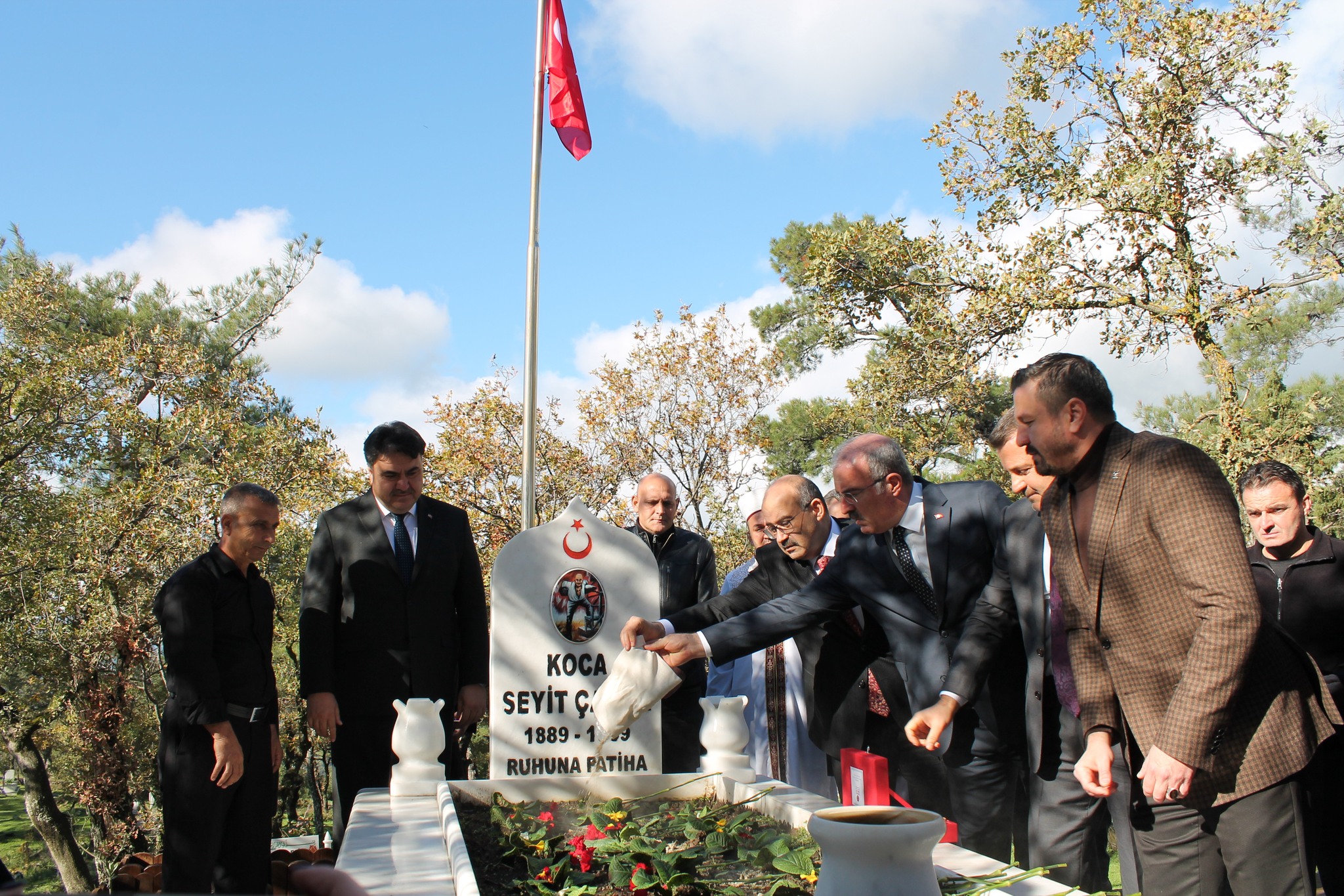 591747073 1170985531885528 1484115682628741573 N