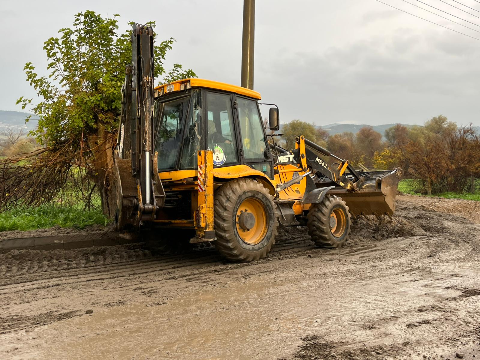 591750976 122221220498300867 6752932047448772345 N