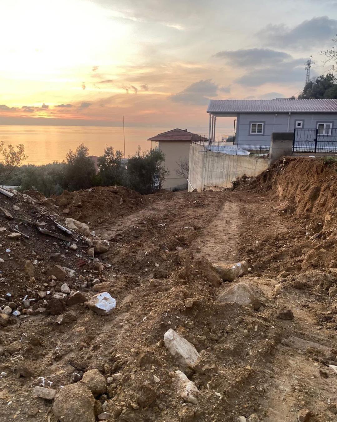 591754958 1233252152169793 5559605279294702336 N