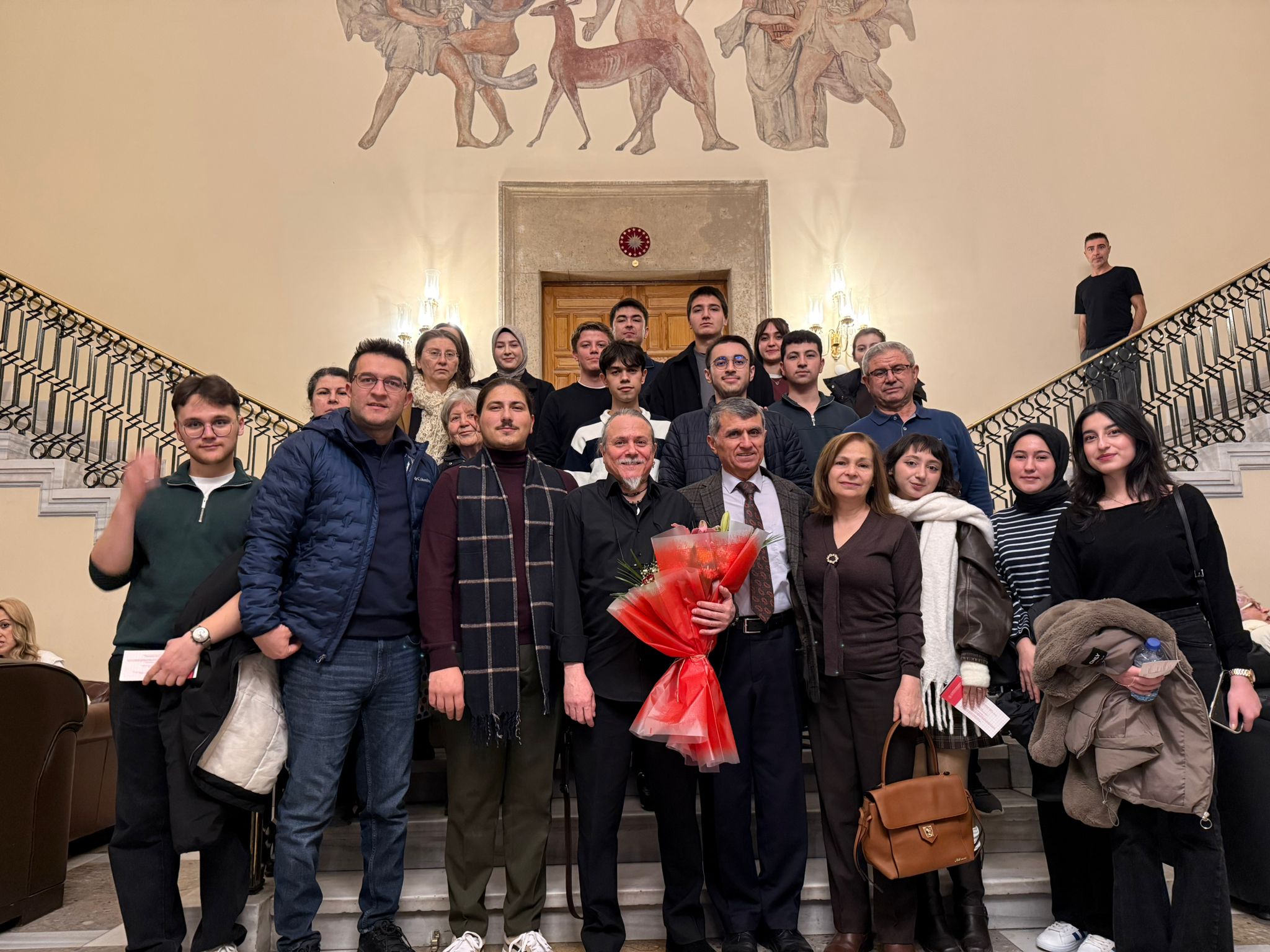 592029584 1358604359610728 1526865072087648122 N