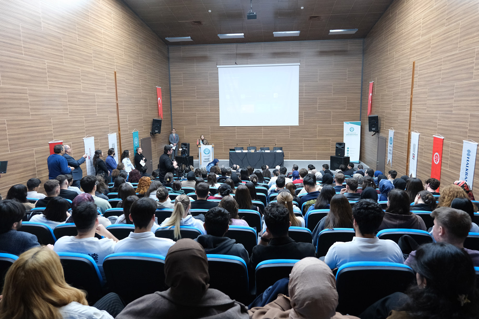 592177488 1287025373454651 2747411188091495007 N