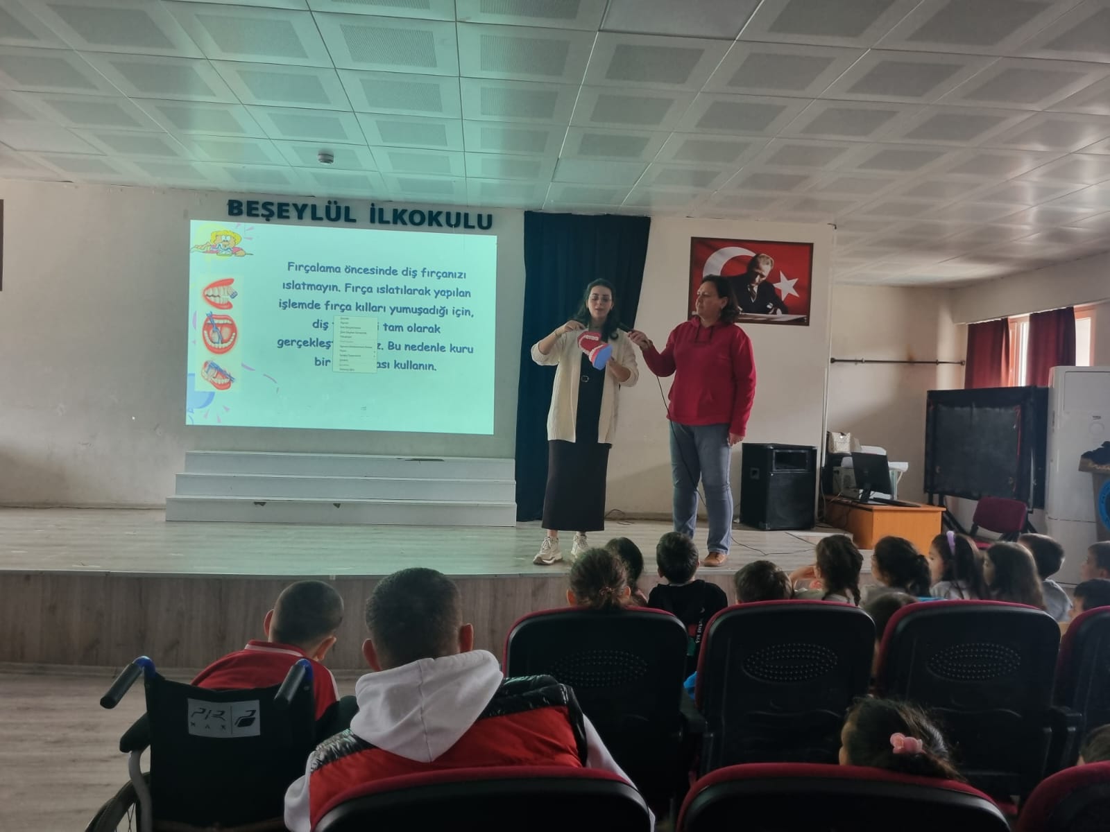 592829184 848783247856562 5910080615912219084 N