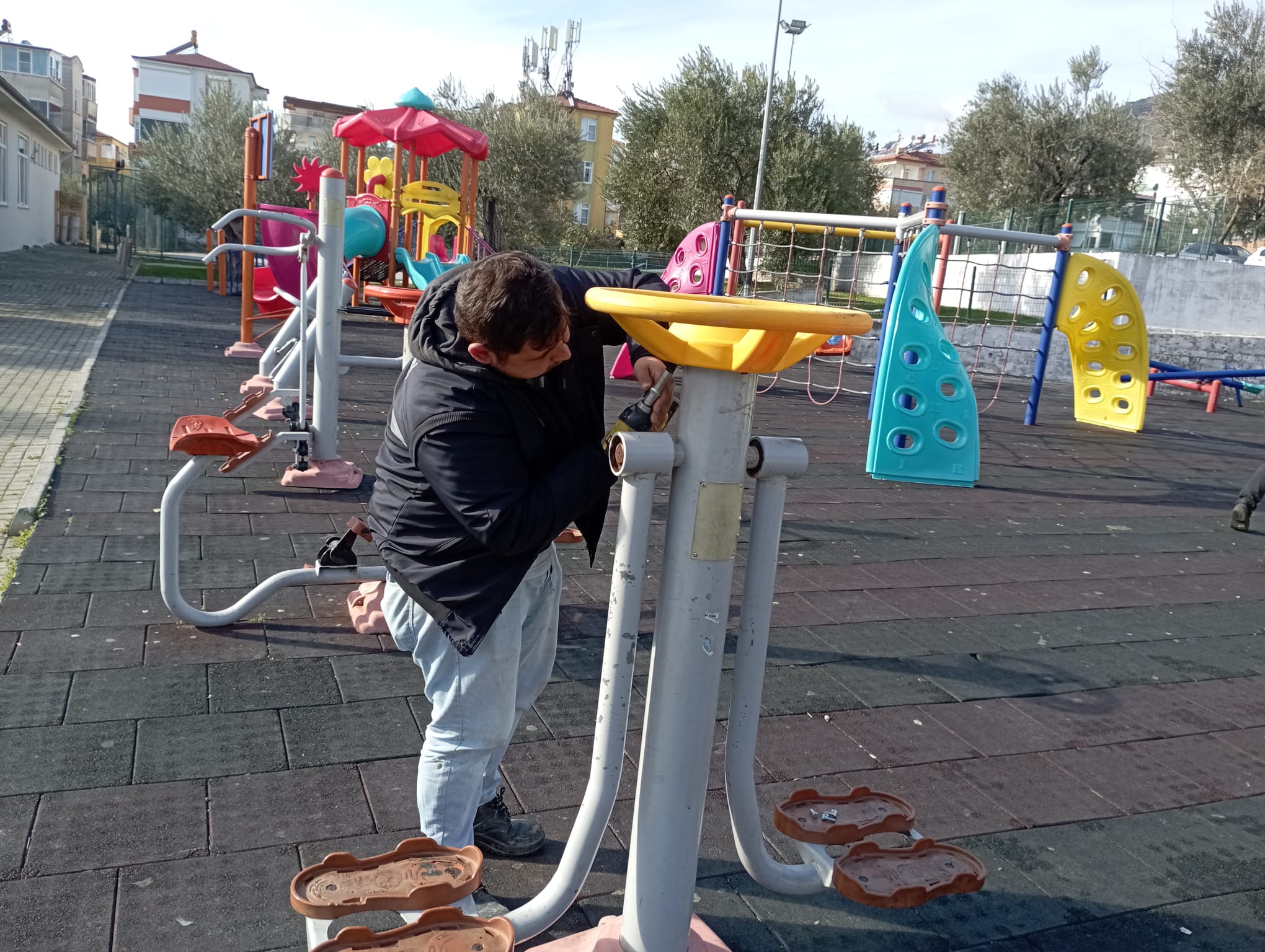 593599054 860057409718619 4224989657762219818 N