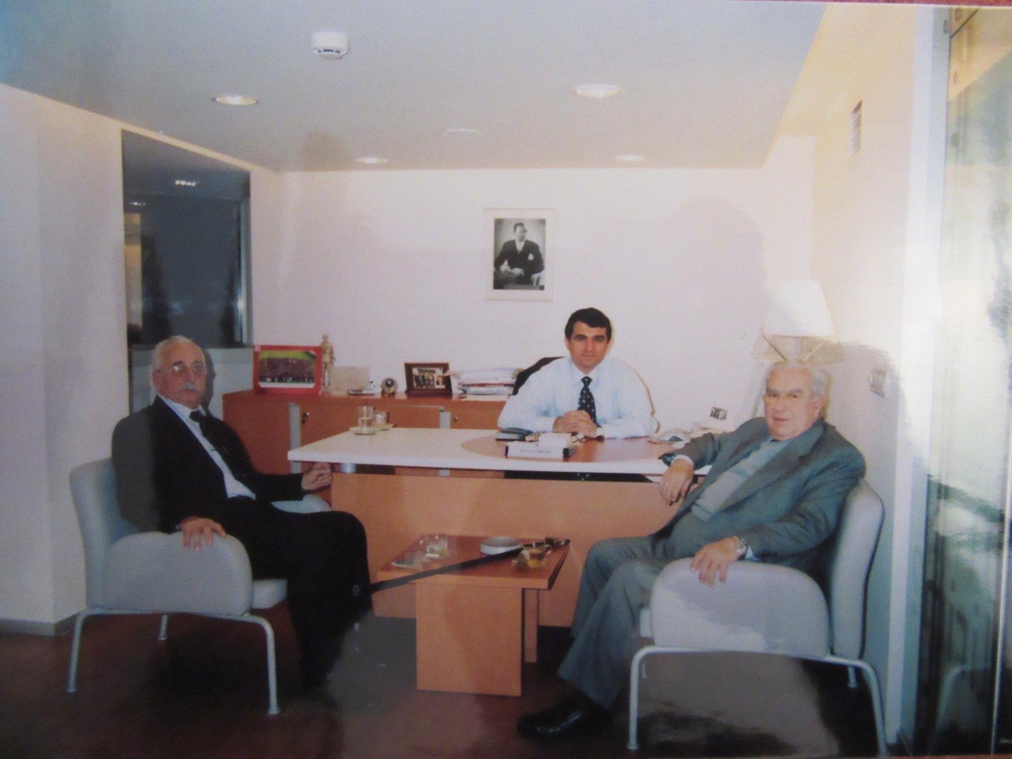 596371460 1367269635410867 2184165166986525928 N