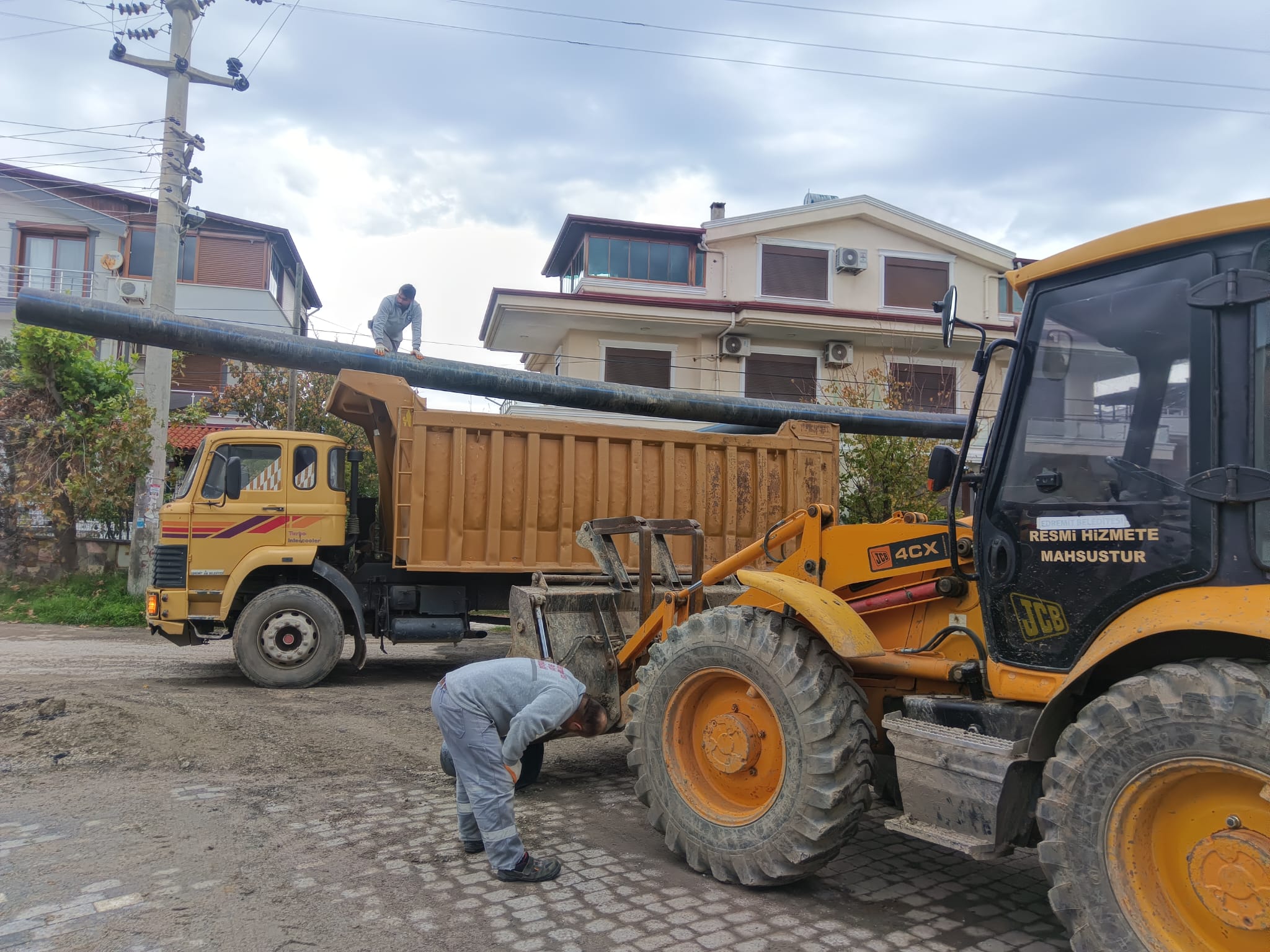 597383883 864261262631567 8282597693681756545 N