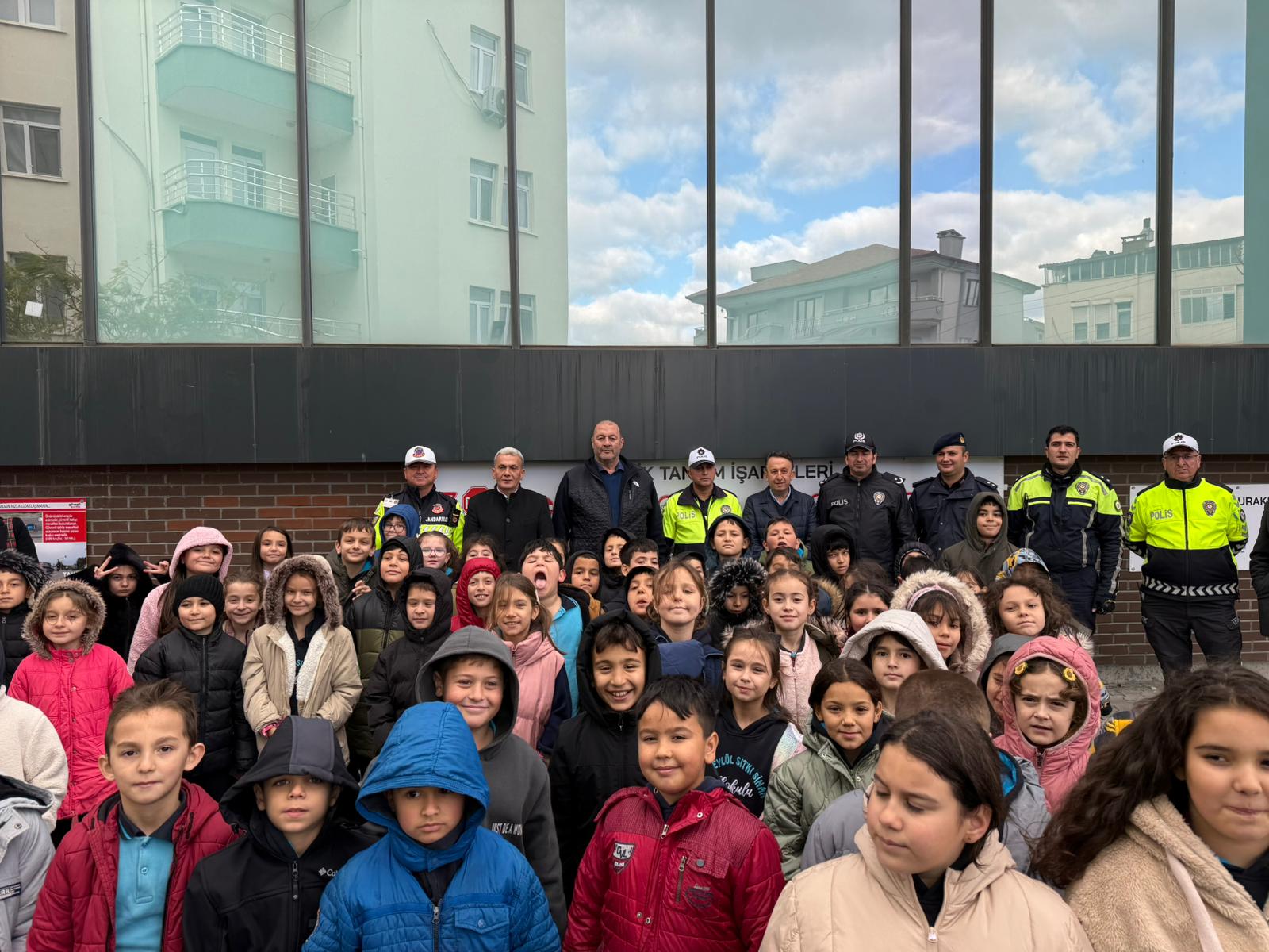 597859823 122223107564300867 1096589618870911474 N