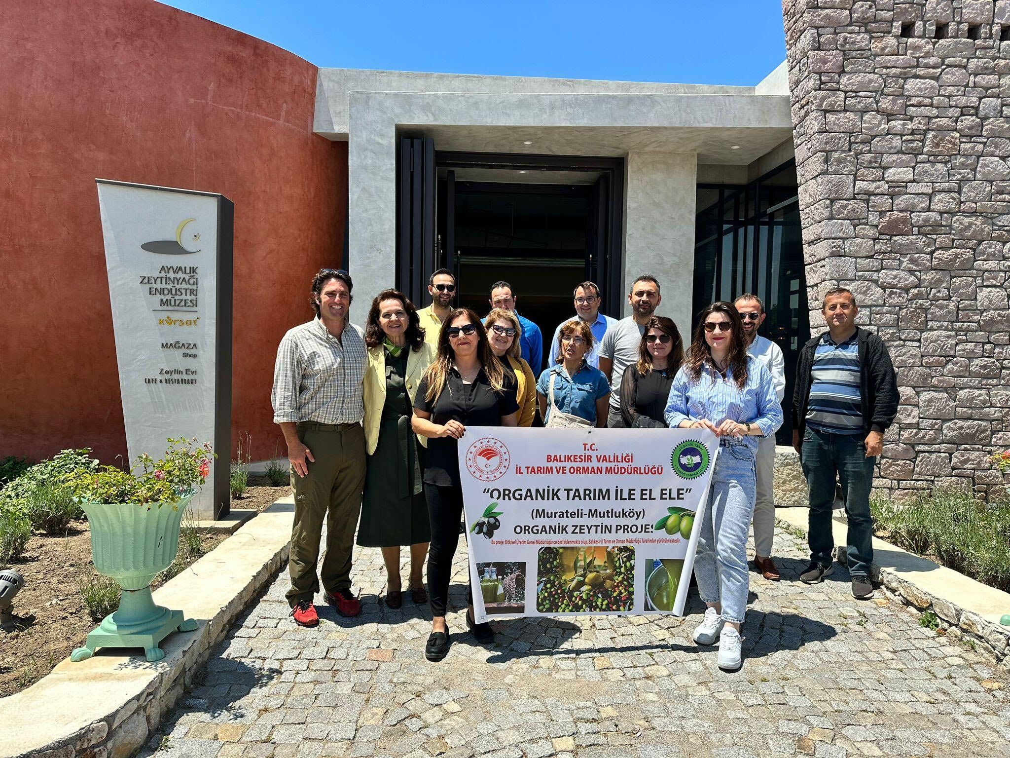 599623519 1266207785550081 7719402128650349182 N